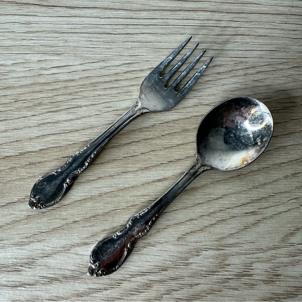 1847 Rogers Bros I S‎ Silverplated Reflection Baby Spoon & Fork Silverware Set